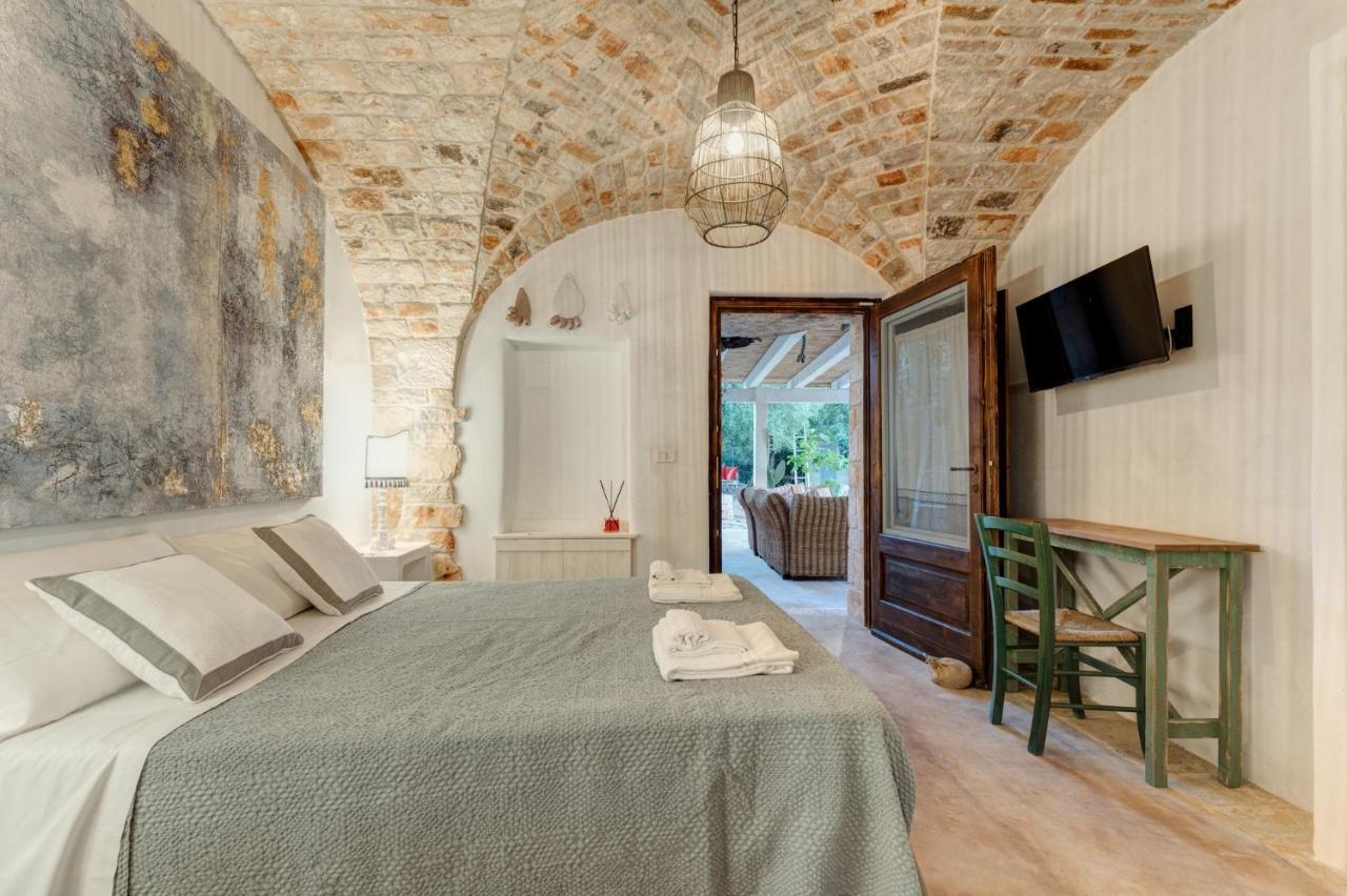 Apollo House Of Puglia Guest House Monopoli Bagian luar foto