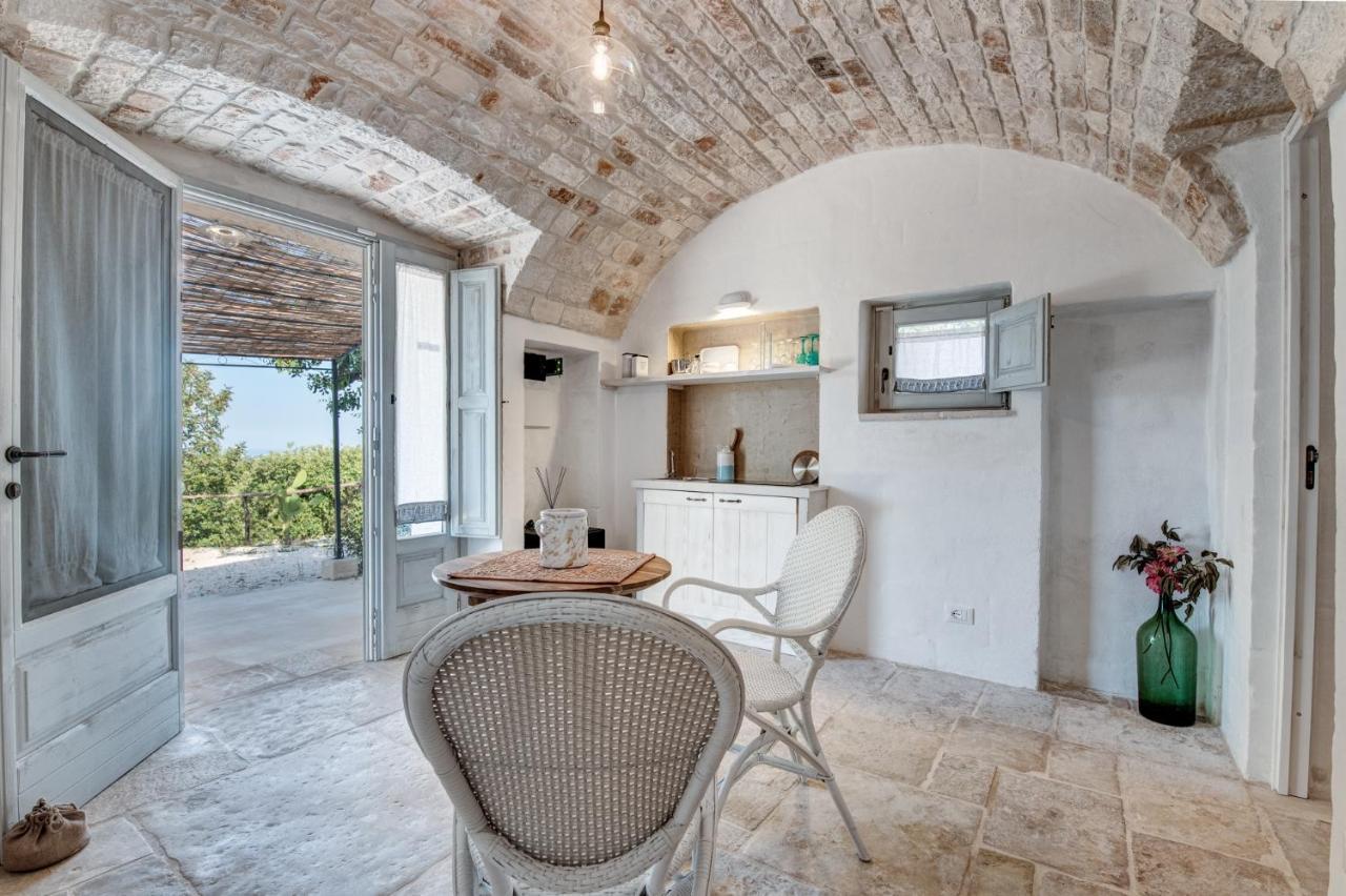 Apollo House Of Puglia Guest House Monopoli Bagian luar foto