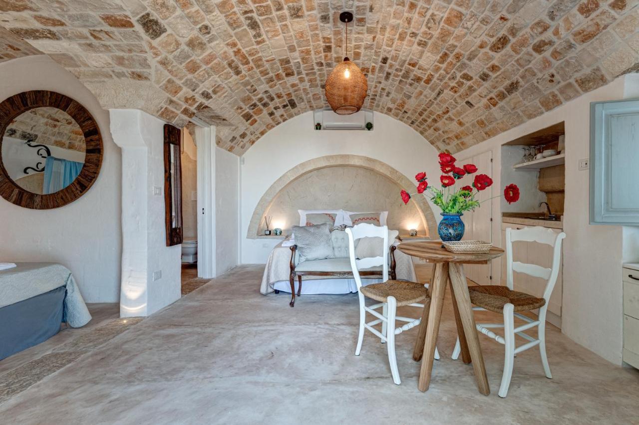 Apollo House Of Puglia Guest House Monopoli Bagian luar foto