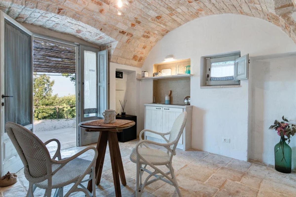 Apollo House Of Puglia Guest House Monopoli Bagian luar foto
