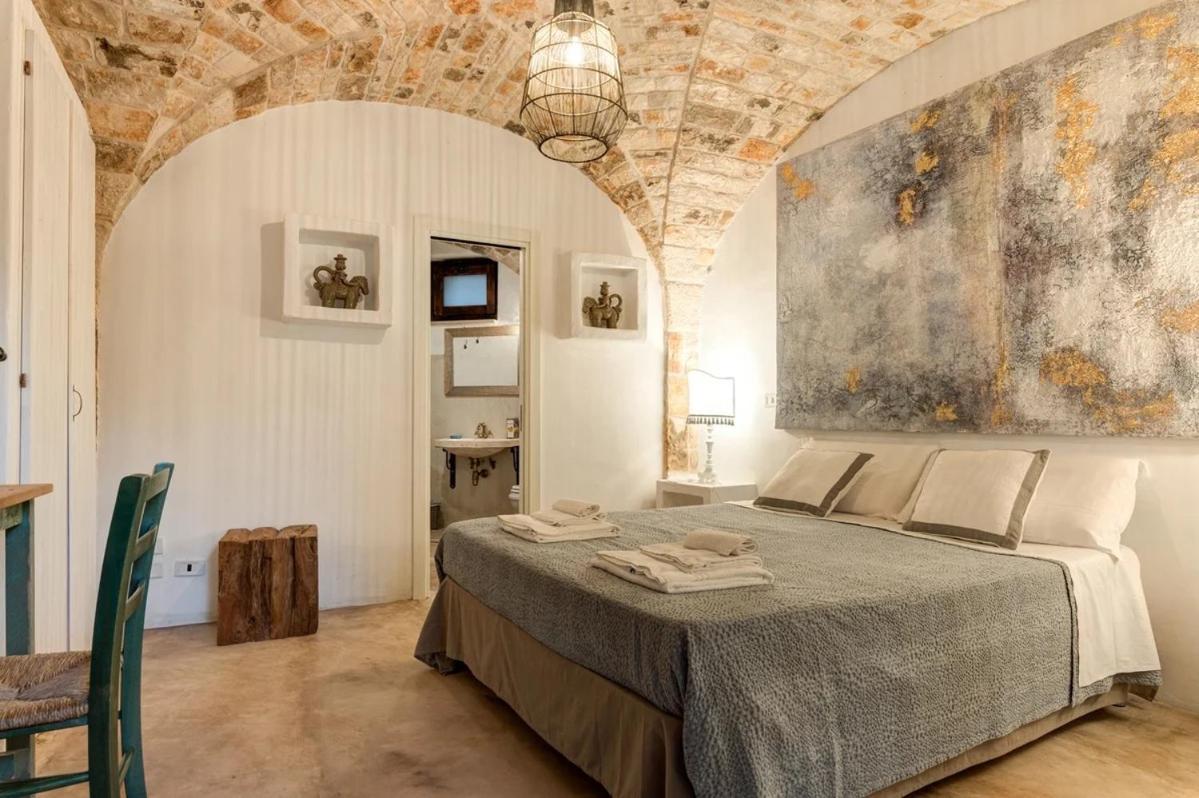 Apollo House Of Puglia Guest House Monopoli Bagian luar foto